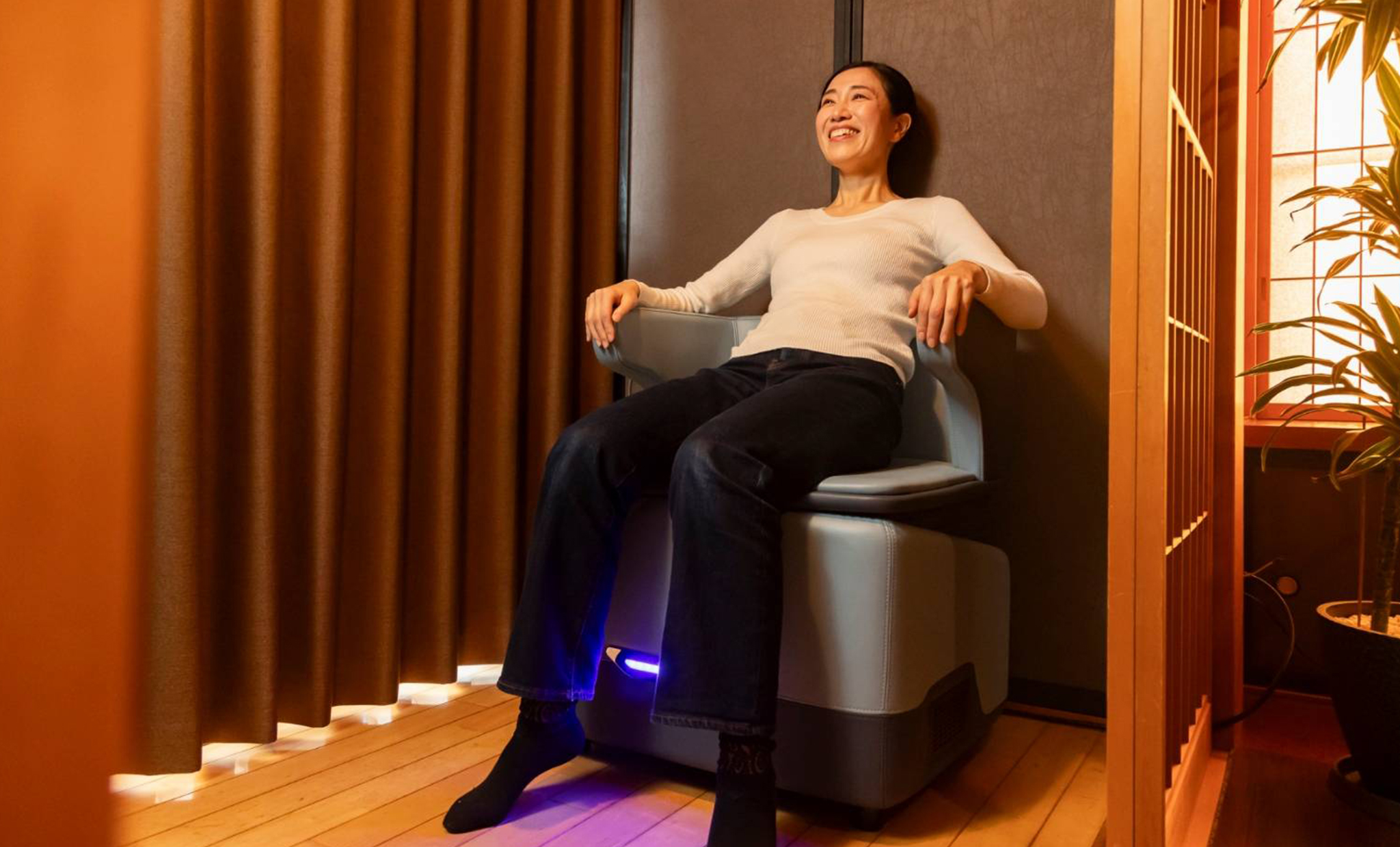 座っておりだけなのに骨盤底筋が鍛えられる「エムペルヴィ」